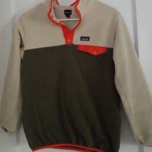 Patagonia youth sweater